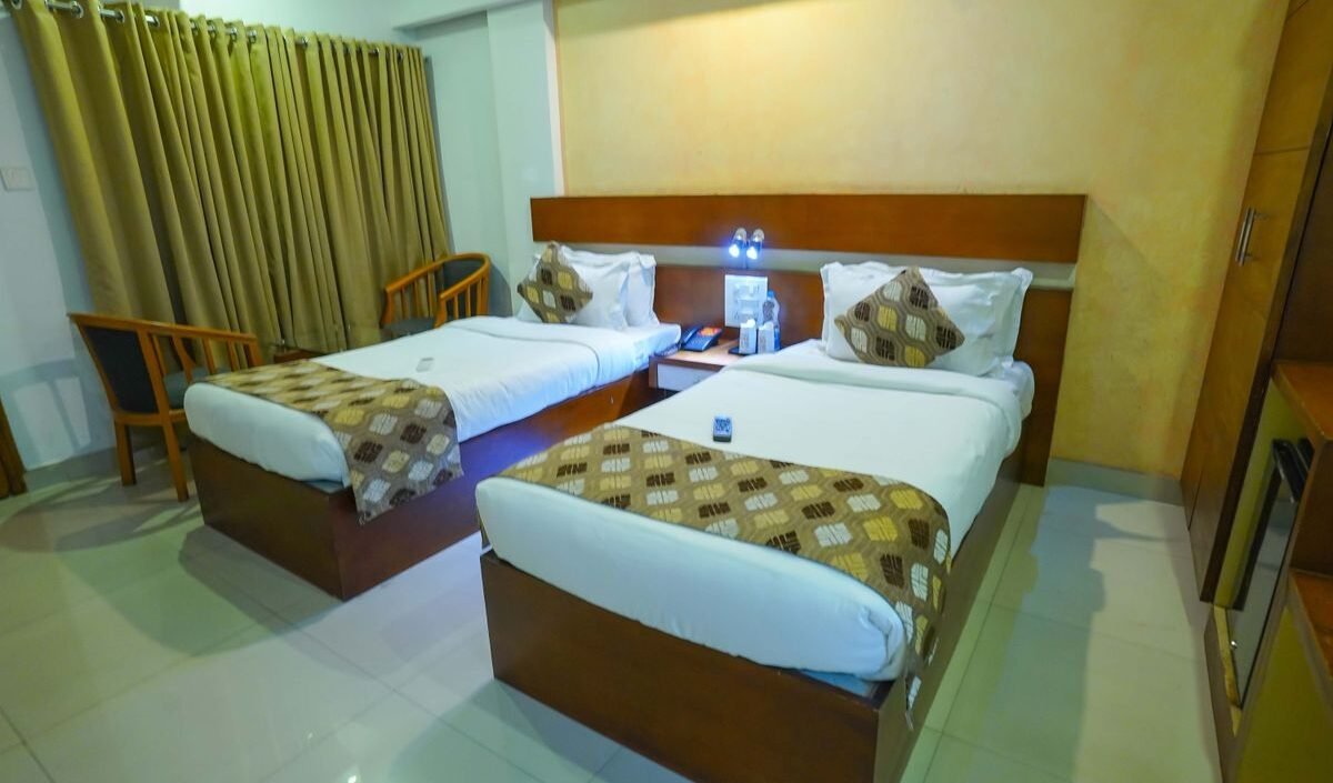 Dual Bed Riverside Balcony Room