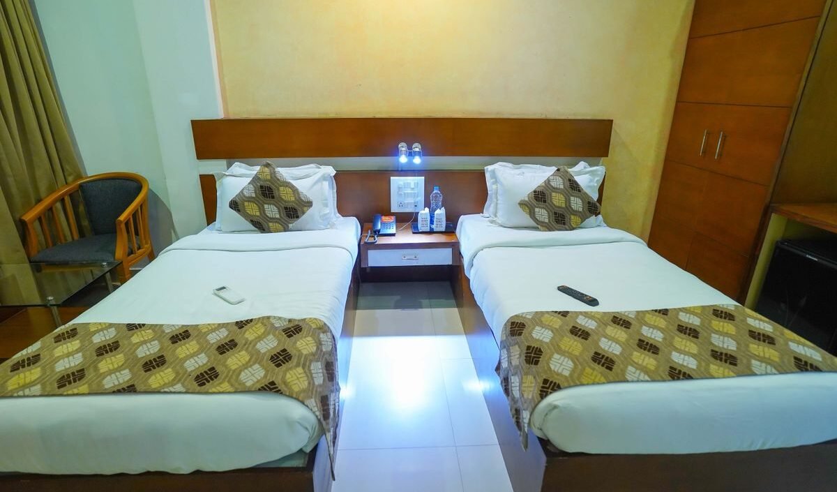 Dual Bed Riverside Balcony Room